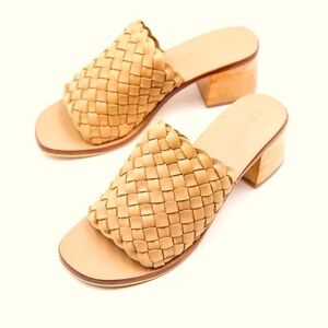 Woven Mule with open toe